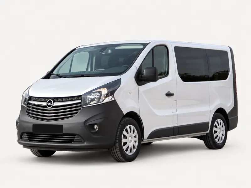 Furgoneta de 9 plazas Opel Vivaro de alquiler en Murcia